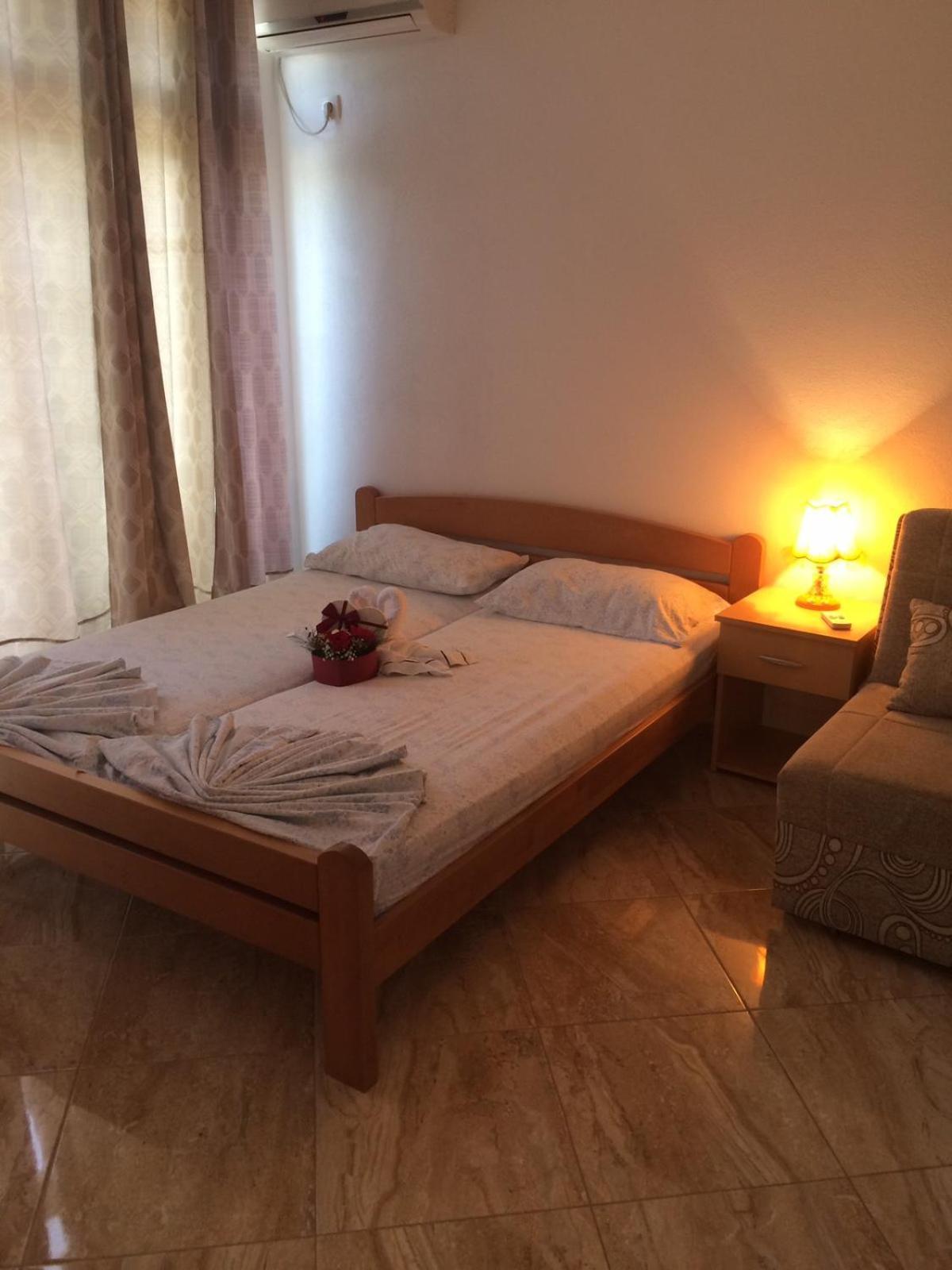 Sand And Sea Apartments Ulcinj Bagian luar foto