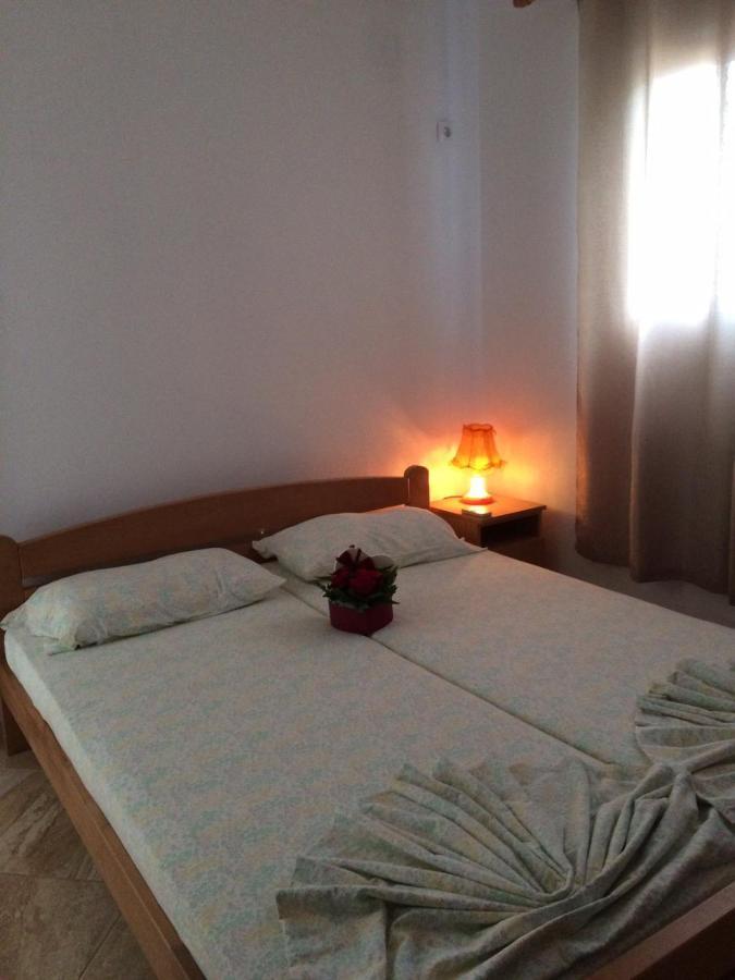 Sand And Sea Apartments Ulcinj Bagian luar foto